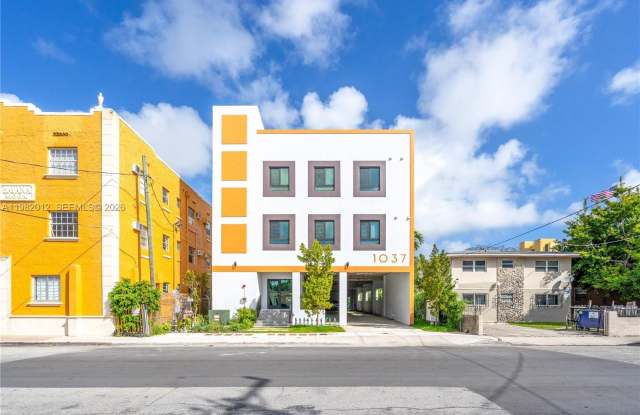 1037 NW 2nd St photos photos