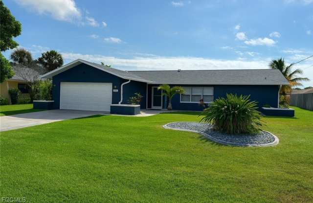 1452 SE 15th Terrace - 1452 Southeast 15th Terrace, Cape Coral, FL 33990