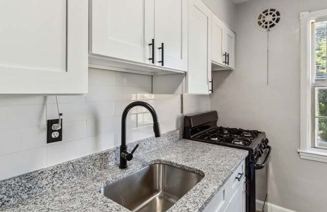 Green Acres Apartments Gallery 4