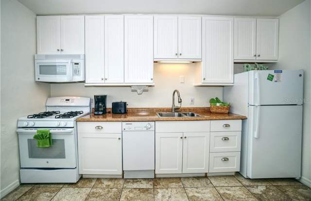 5581 GULF OF MEXICO DRIVE Gallery 4