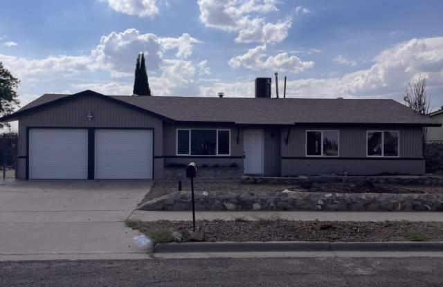 2325 KEN VENTURI LN - 2325 Ken Venturi Lane, El Paso, TX 79936