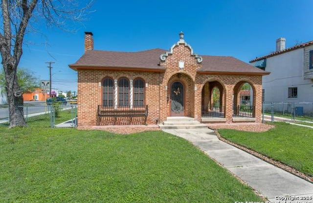 1633 W KINGS HWY - 1633 West Kings Highway, San Antonio, TX 78201