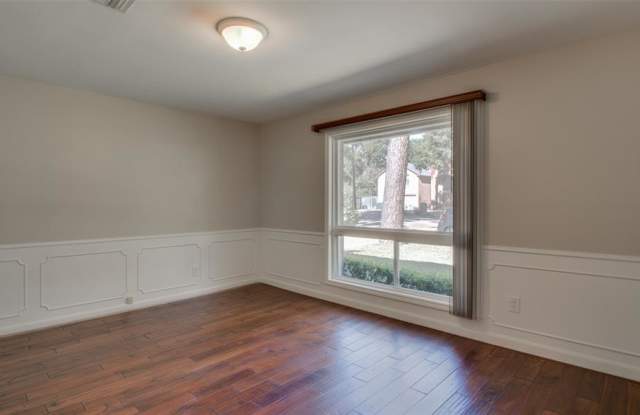 7919 Hilshire Green Drive Gallery 4