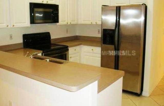 5815 Mohr Loop Gallery 3
