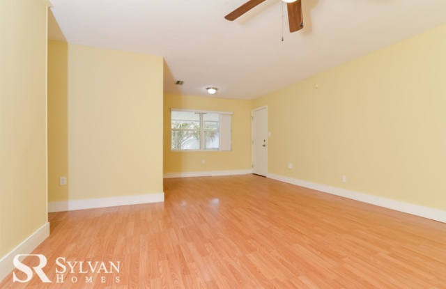 1600 Hampton Road Gallery 3