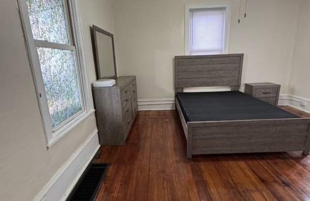 425 West Pine Street - 2 Gallery 2