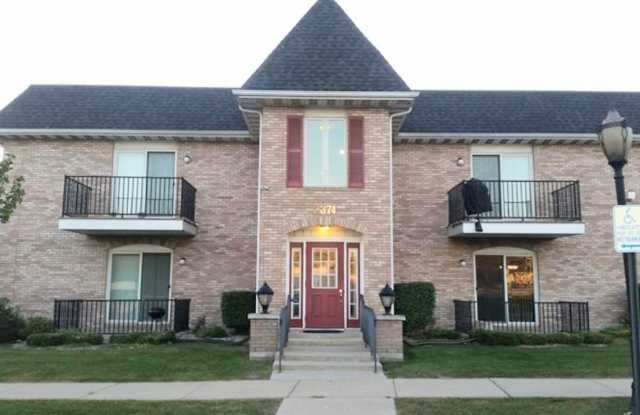 Spacious Condo with Modern Comforts - 2374 Hayes Street, Gary, IN 46404