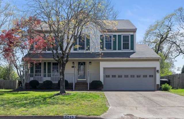 Spacious 4-Bedroom Home with Sunroom! Gallery 1