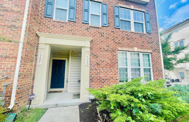 5221 SABLE Court Gallery 3