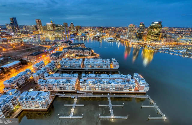 900 VALENCIA Court unit: 188 photos photos