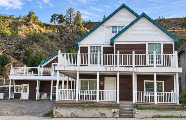 Live Where Adventure Begins - Charming Studio in the Heart of Idaho Springs! Gallery 1
