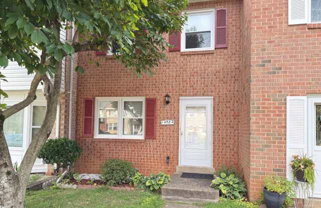 14582 EARLHAM Court Gallery 1