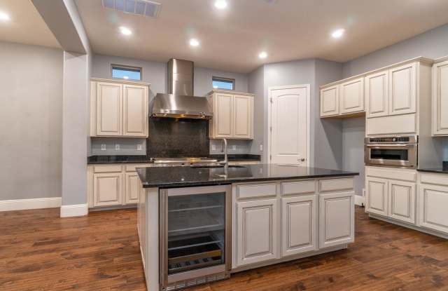 3330 S BUCKSKIN Way Gallery 4