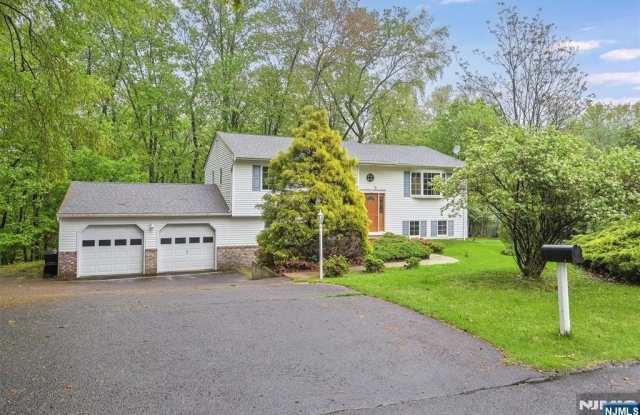413 Obrien Court photos photos