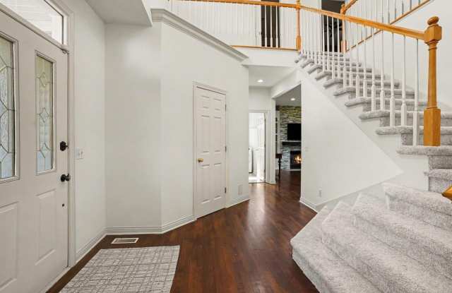3382 Hampstead Court Gallery 4