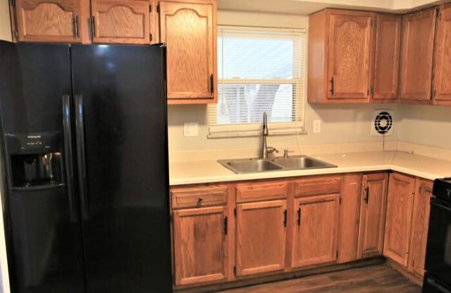3411 Quaker Road Gallery 4