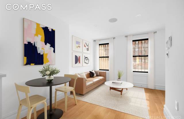 527 Quincy Street photos photos