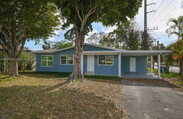 832 NW 28th St photos photos