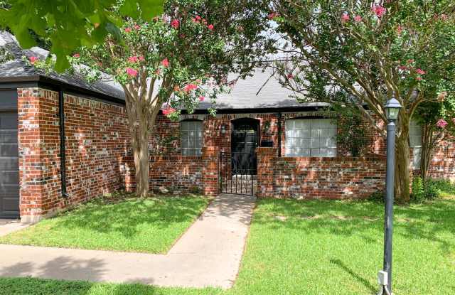 Gorgeously remodeled home available in Quail Creek! Gallery 4