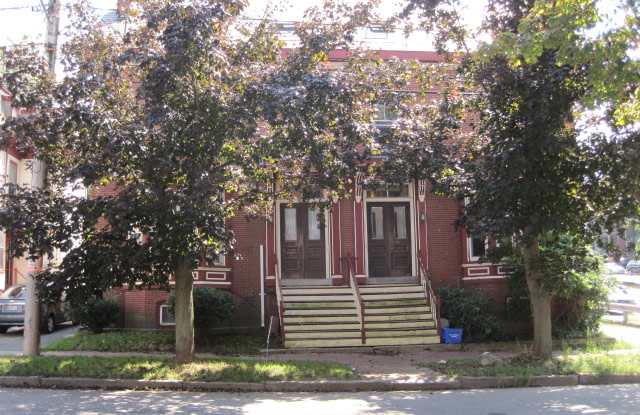 450 Cumberland Avenue Gallery 2