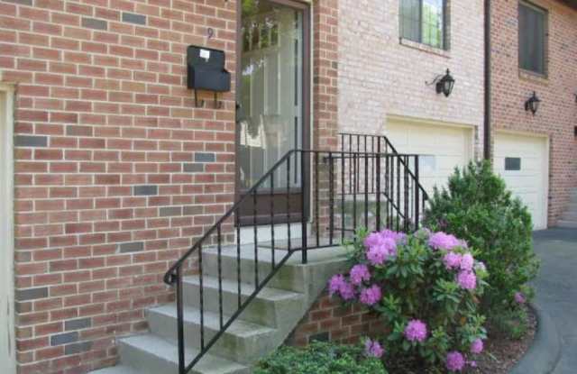 237 Strawberry Hill Avenue photos photos