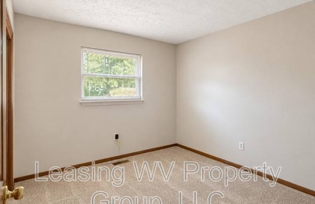 2213 Avinell Drive Gallery 4