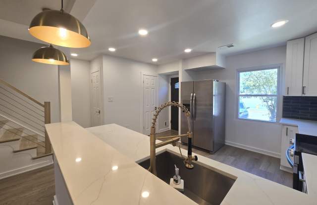 8760 STONERIDGE Drive Gallery 3