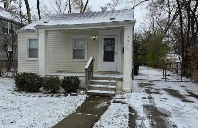 Updated Downtown Berkley ranch - 3876 Ellwood Avenue, Berkley, MI 48072