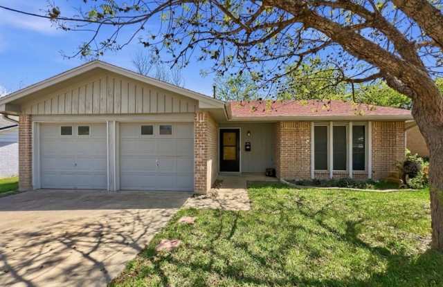 Charming North Austin Home Minutes from The Domain photos photos