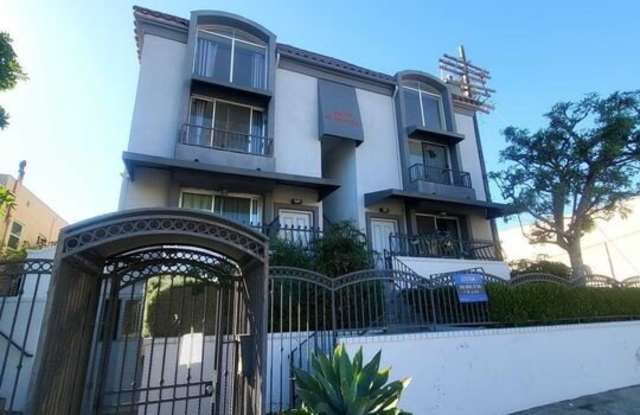 1529 S Bundy Dr - 1529 South Bundy Drive, Los Angeles, CA 90025
