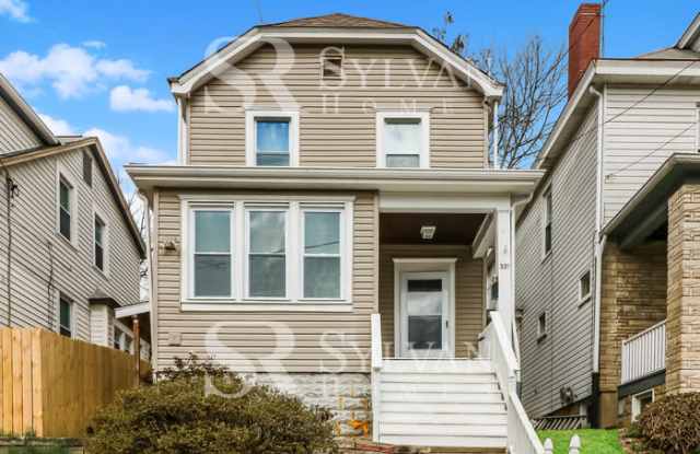 337 Parallel Avenue photos photos