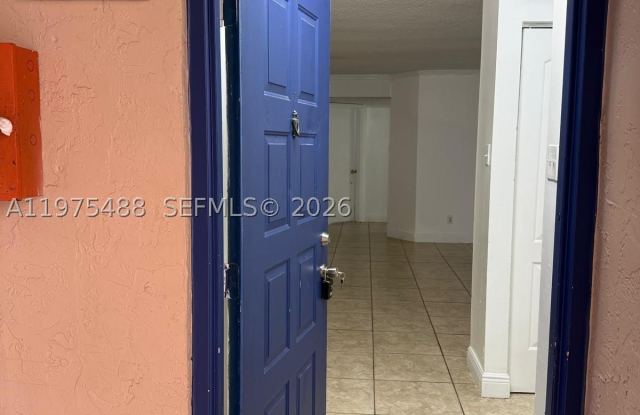 15781 SW 106th Ter photos photos