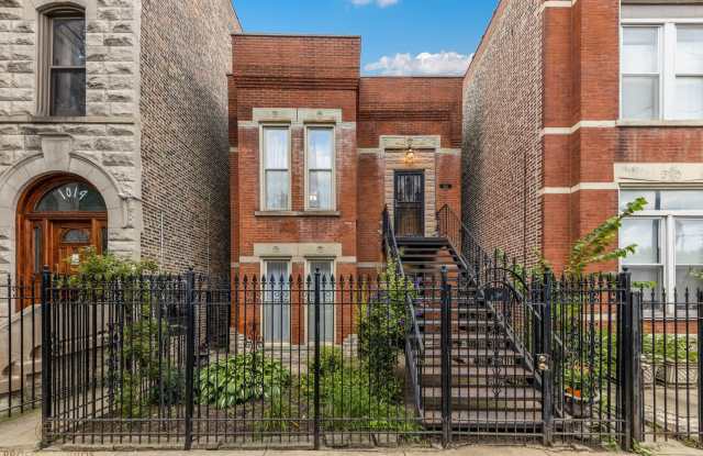 1012 S Oakley Boulevard photos photos