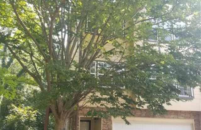 3787 Ashford Creek Avenue NE Gallery 2