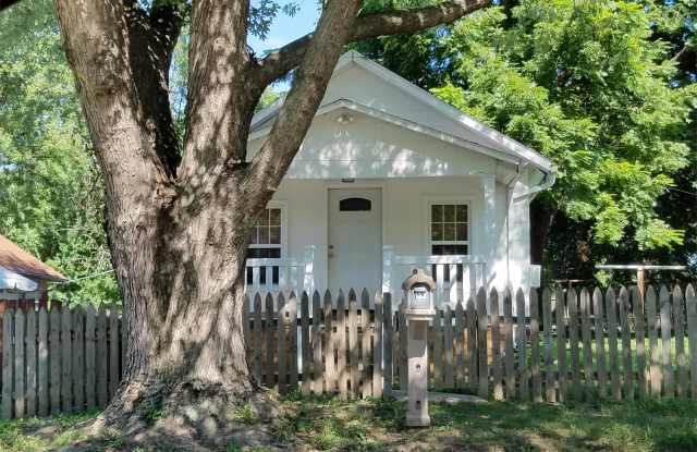 123 N Willow Ave - 123 N Willow Ave, Sugar Creek, MO 64054