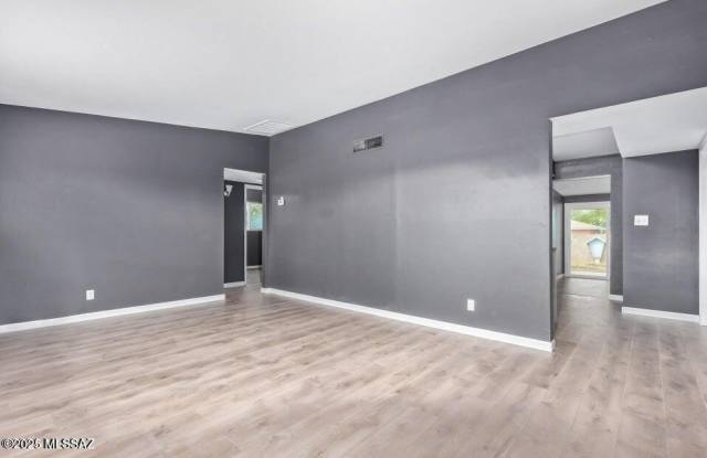 843 E Alturas Street Gallery 2