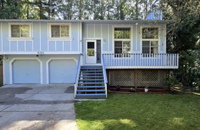 530 NW Carolyn Lane photos photos