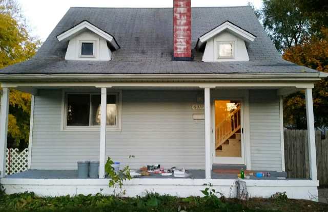 Beautifully renovated 3bd/1 1/2 bath home in Taylor - 6371 Sylvia Street, Taylor, MI 48180