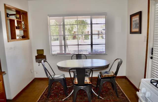 7719 E PINCHOT Avenue Gallery 3