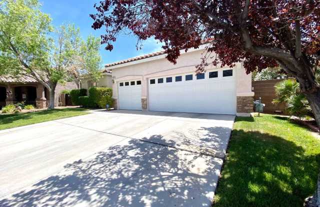 Furnished 4 Bedroom Pool Home - 6 month lease - 8870 Star Canyon Way, Paradise, NV 89123