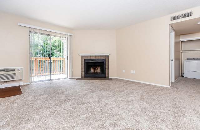 Knollwood Apartments photos photos
