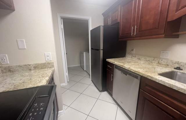 2315 N Congress Avenue photos photos