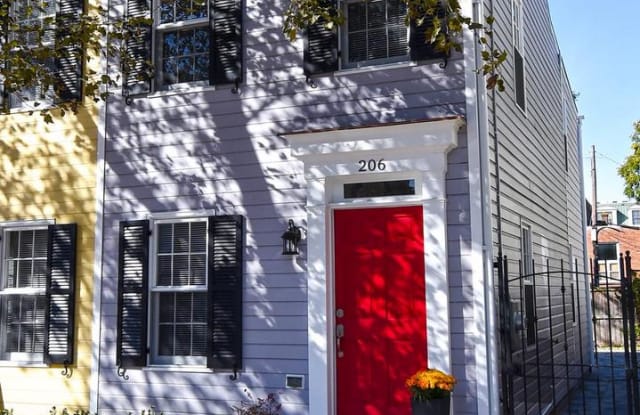 206 PATRICK ST - 206 South Patrick Street, Alexandria, VA 22314