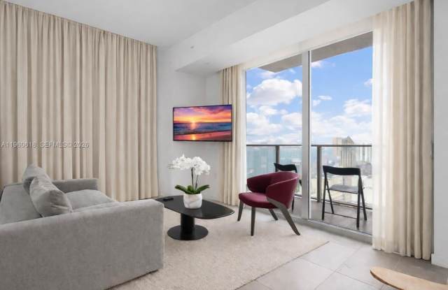 227 NE 2nd St photos photos