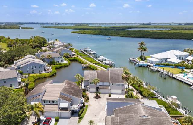 2488 Harbour Cove Drive photos photos