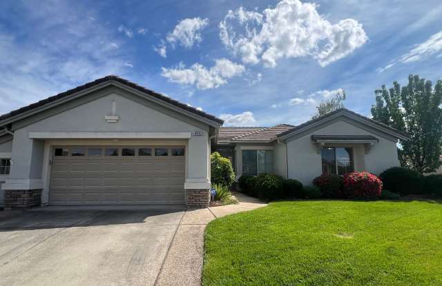 SPACIOUS 2 BEDROOM IN 55+ COMMUNITY!! photos photos