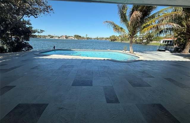 2255 NE 207th St photos photos