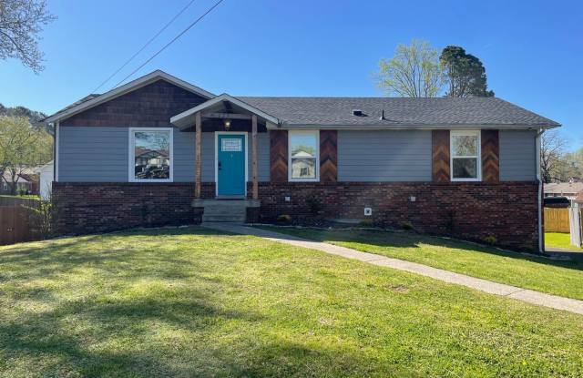 3 bed 2 bath home for rent in Hermitage! - 733 Dutchmans Court, Nashville, TN 37076