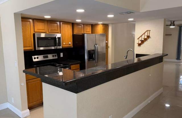 1114 NW 79th Drive, Plantation, FL 33322 - 5164 photos photos