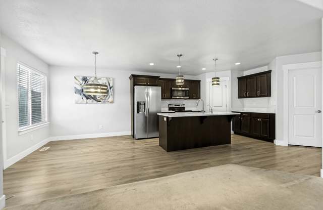 4864 Spire Way Gallery 3